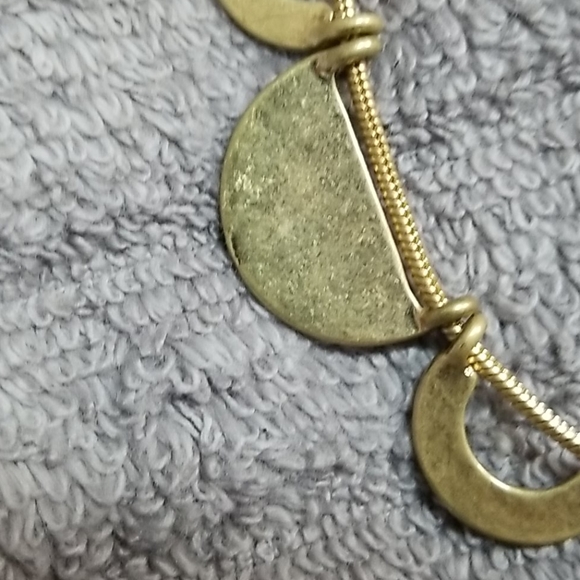 Charming Charlie Gold tone Necklace - Picture 7 of 9